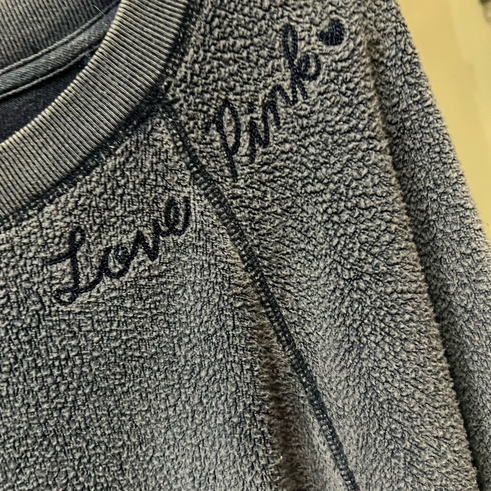 PINK Victoria's Secret blue Crew Neck Sweater, size M